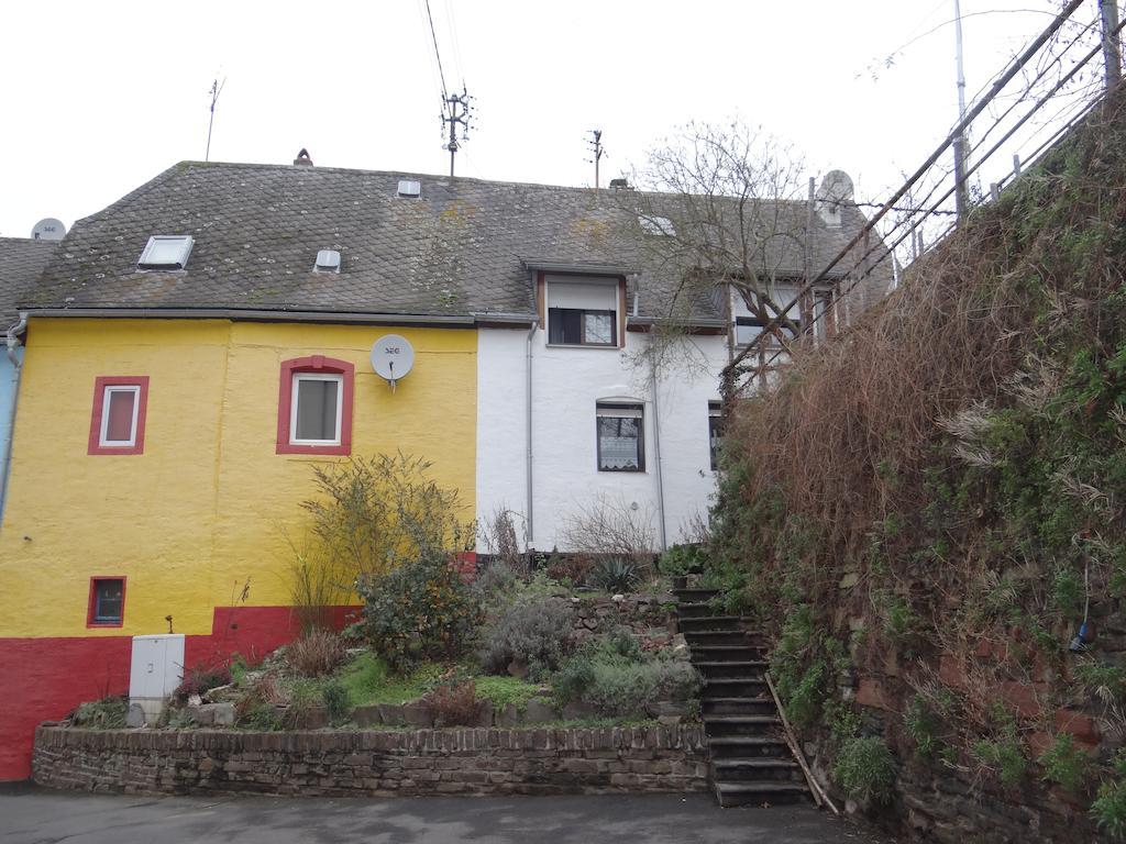 Haus Am Bachgasse - Haus Von 1777 Mit Sauna Zell an der Mosel Kültér fotó